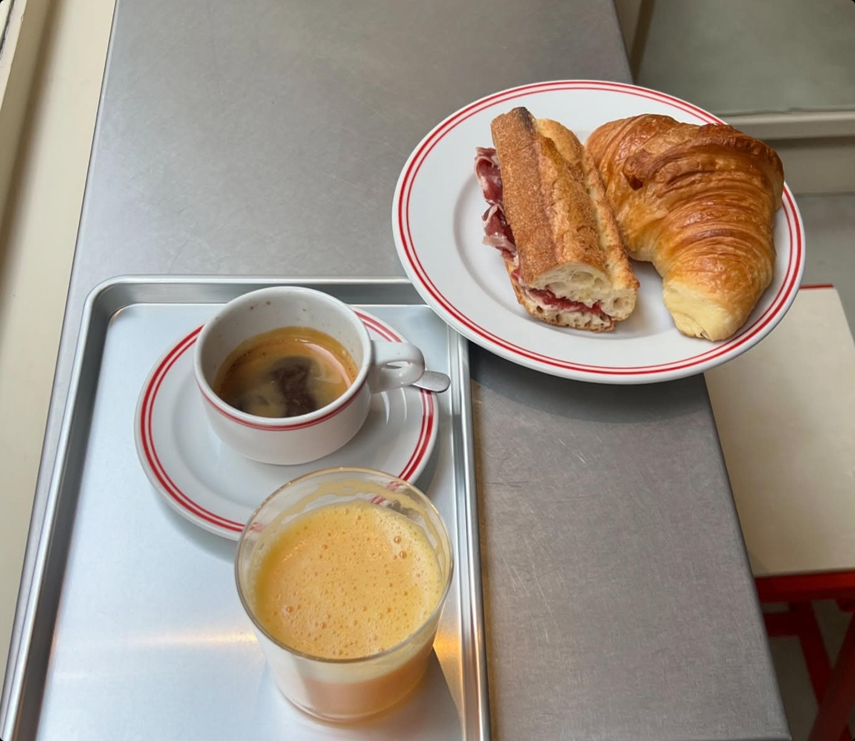 Image - Paris City guide - Card Grid (1) - Card (2)