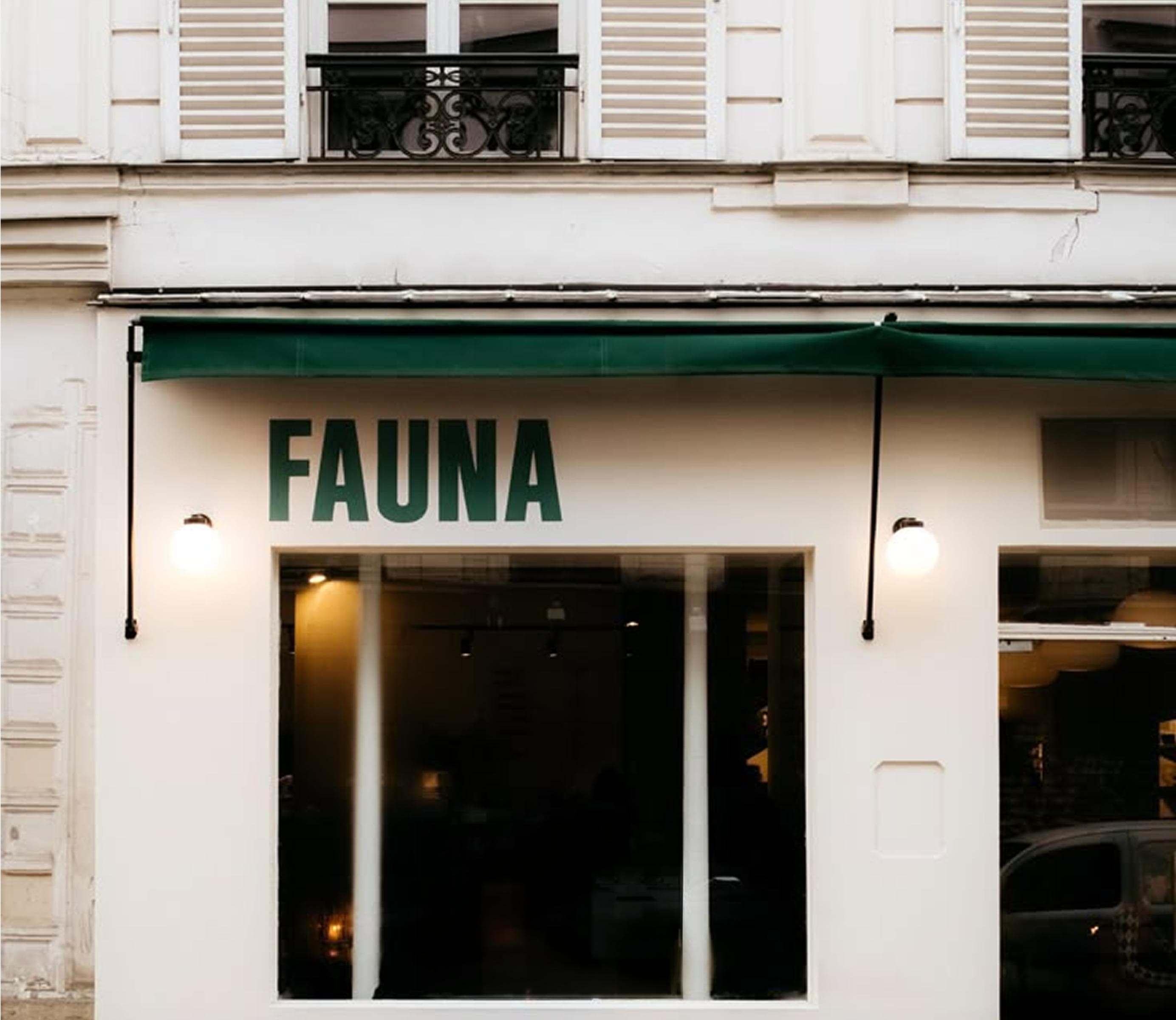 Image - Paris City guide - Card Grid (5) - Card (1)