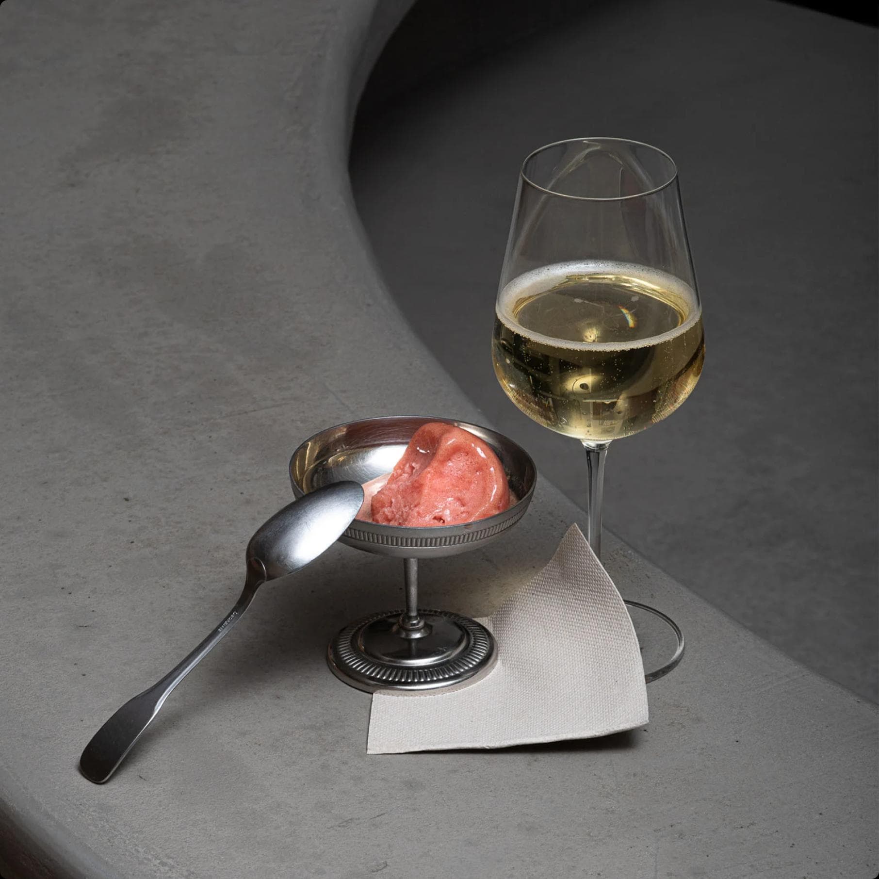 Image - Paris City guide - Card Grid (4) - Card (3)