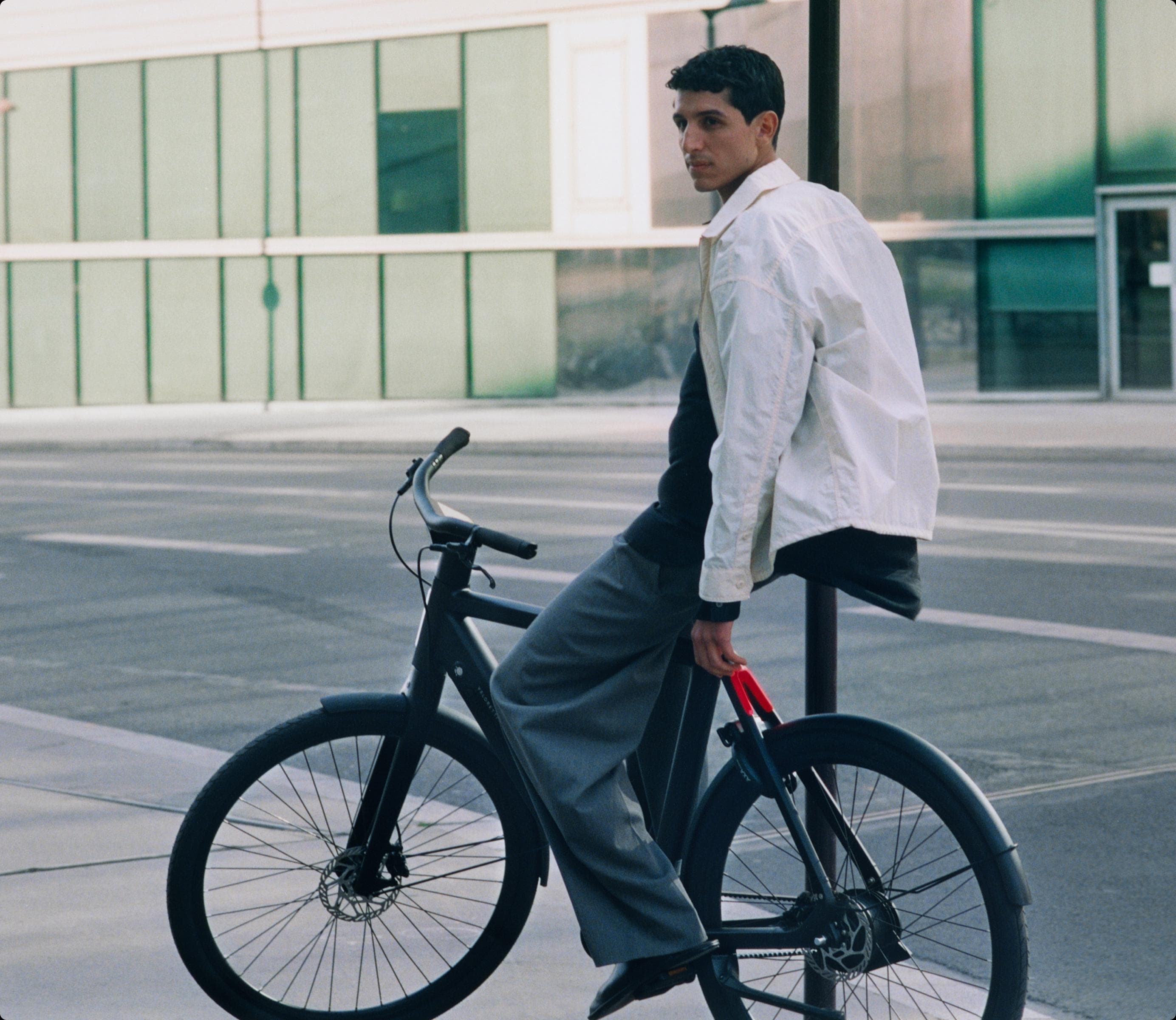 Image - Media - Card Grid - Leasing - 1