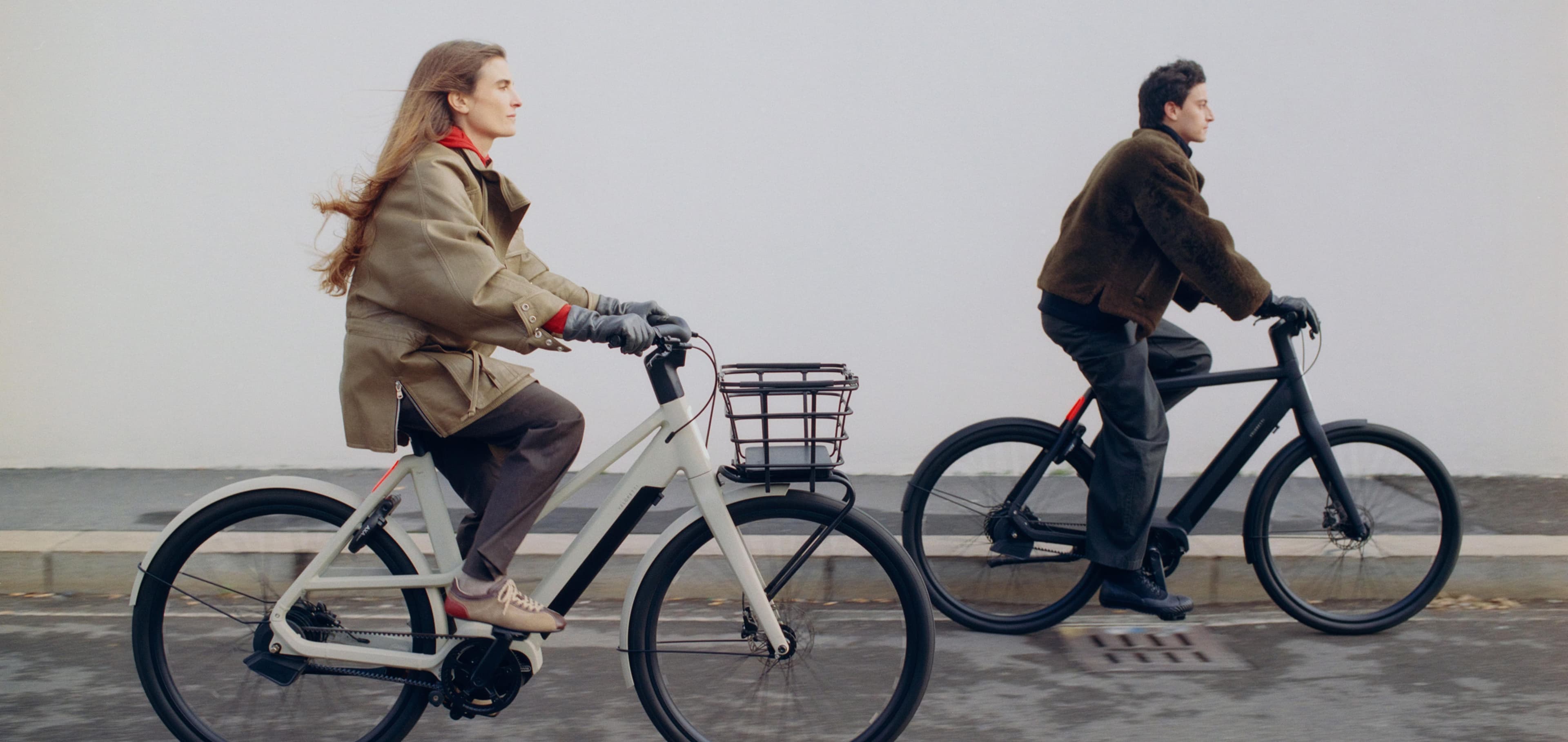 Accessories Overview-Carousel-Banner-Desktop-Image