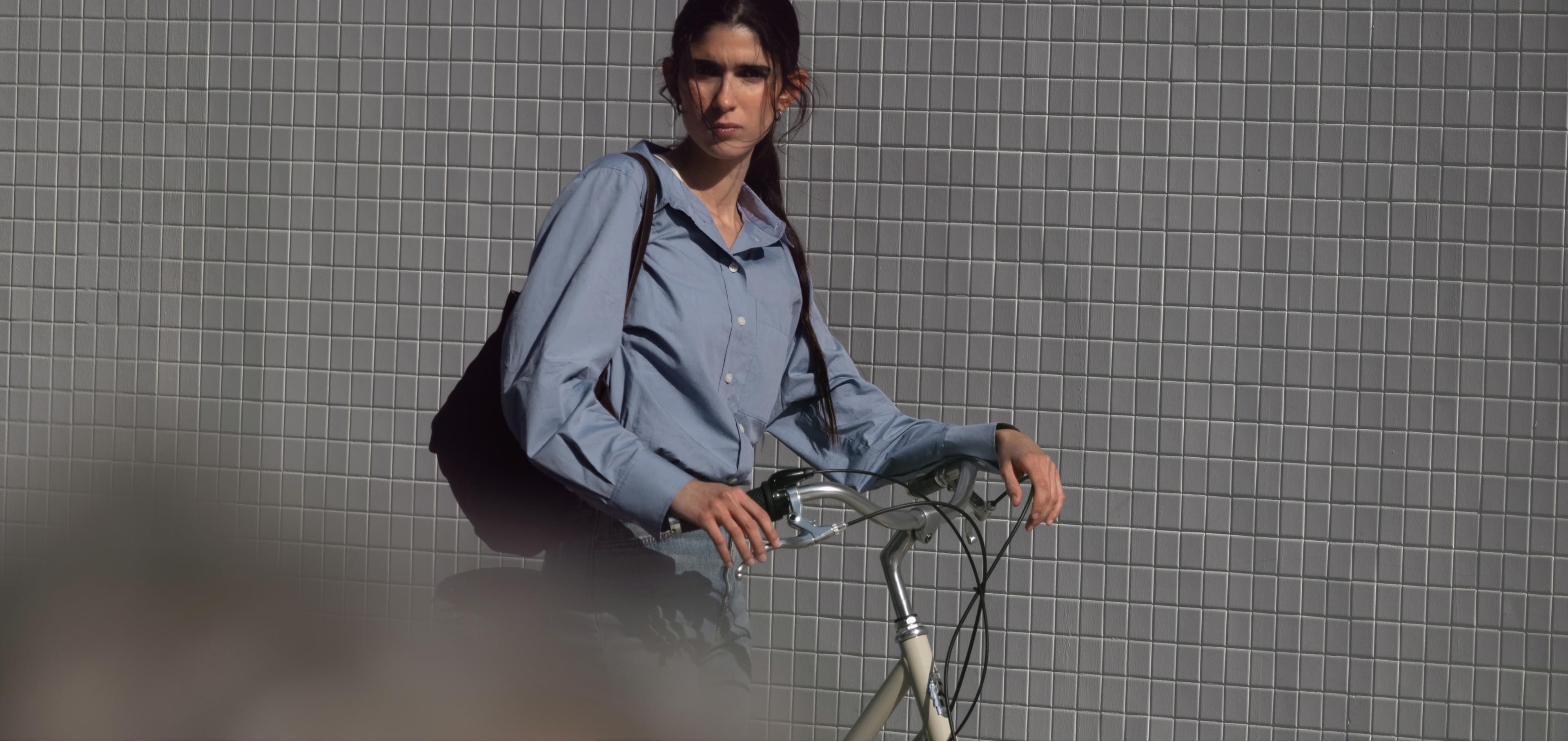 Image - PDP - City - Robyn step-through (desktop)