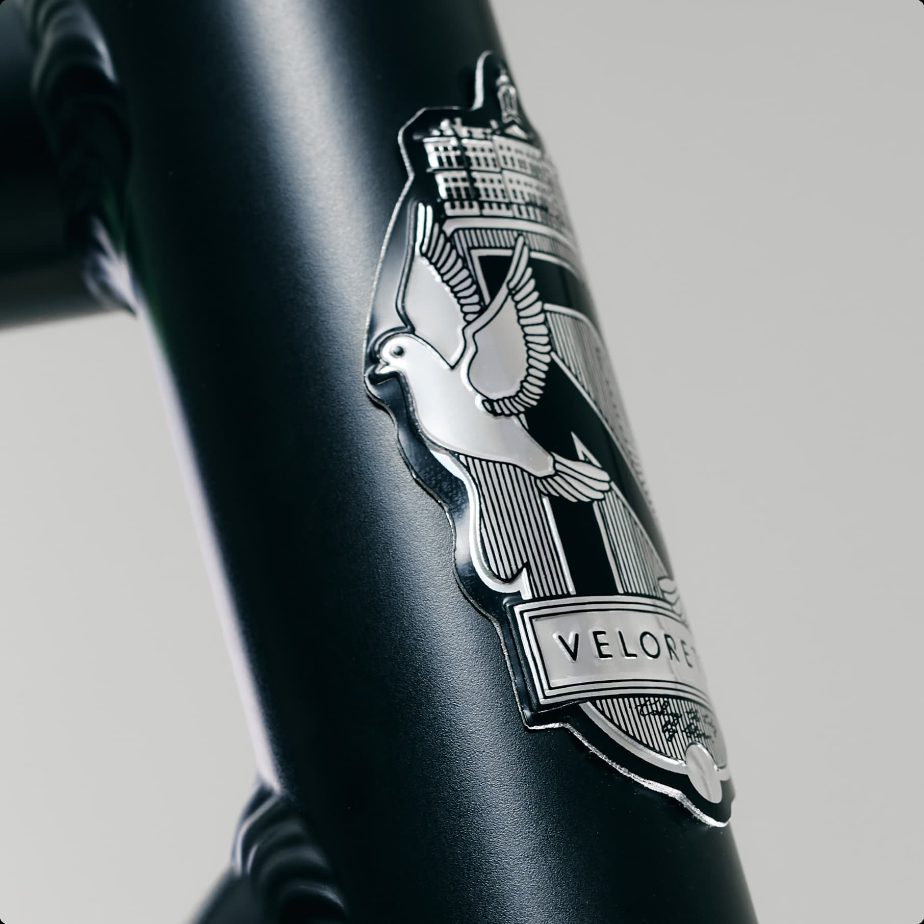 Image - PDP - City - Caféchaser step-over - Finished to last